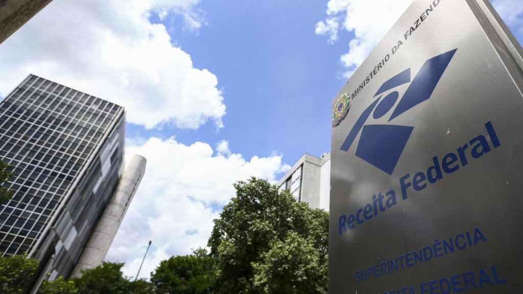 Emissão obrigatória de recibos digitais para despesas com saúde